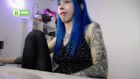Snapshot of katara_a chatting on May 19, 4:35 pm Maca online show from May 19, 4:35 pm
