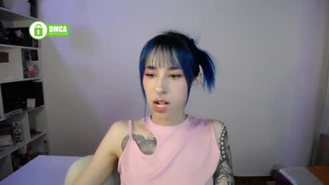 Snapshot of katara_a chatting on May 28, 11:35 pm Maca online show from May 28, 11:35 pm
