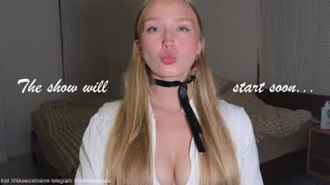 Snapshot of katcontrol chatting on October 21, 6:08 pm katcontrol online show from October 21, 6:08 pm