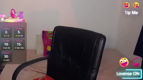 Carla Palmer online show from October 12, 2:10 am