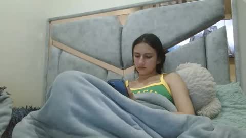 kate online show from November 8, 12:00 am