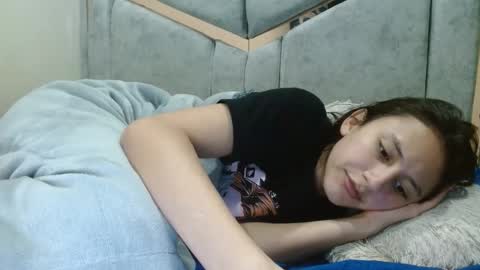 kate online show from April 11, 1:43 am