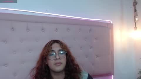 Snapshot of kate_pickman chatting on December 15, 10:07 am kate online show from December 15, 10:07 am