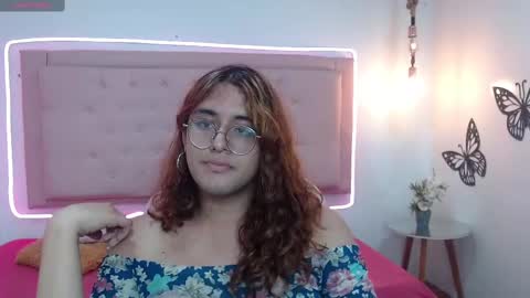 Snapshot of kate_pickman chatting on December 27, 2:14 am kate online show from December 27, 2:14 am