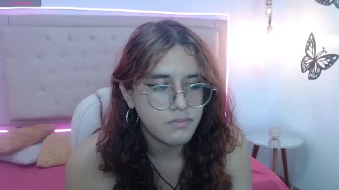 Snapshot of kate_pickman chatting on January 16, 2:30 am kate online show from January 16, 2:30 am