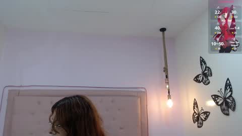 Snapshot of kate_pickman chatting on February 4, 8:35 am kate online show from February 4, 8:35 am