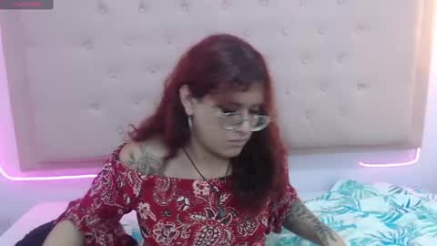 Snapshot of kate_pickman chatting on February 13, 9:20 am kate online show from February 13, 9:20 am