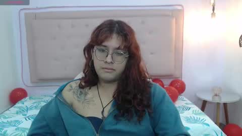 Snapshot of kate_pickman chatting on February 16, 3:04 am kate online show from February 16, 3:04 am