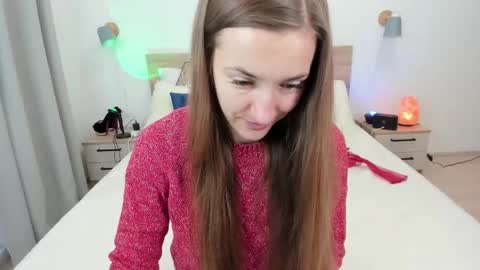 Snapshot of kate_redgar chatting on October 31, 12:50 pm kate_redgar online show from October 31, 12:50 pm