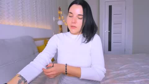 Snapshot of kate_ree_ chatting on February 11, 5:58 am KATE online show from February 11, 5:58 am