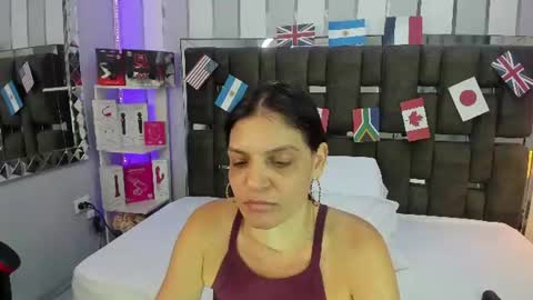 kate_roose online show from June 30, 9:05 pm