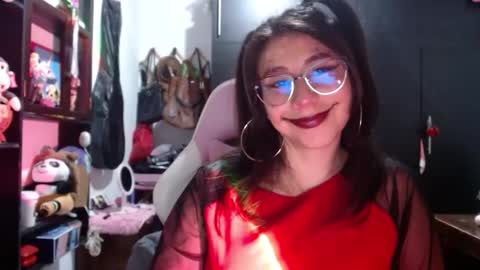 Snapshot of kateeen18 chatting on November 2, 6:05 am Kateeen18 online show from November 2, 6:05 am