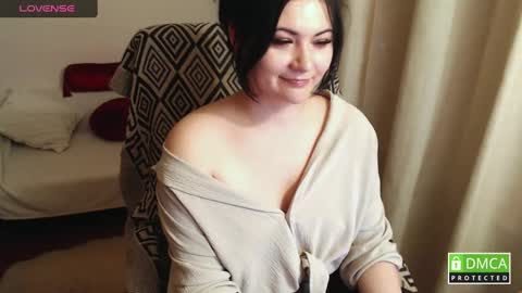 Snapshot of katelynwinehouse chatting on December 28, 2:21 pm Katelyn online show from December 28, 2:21 pm