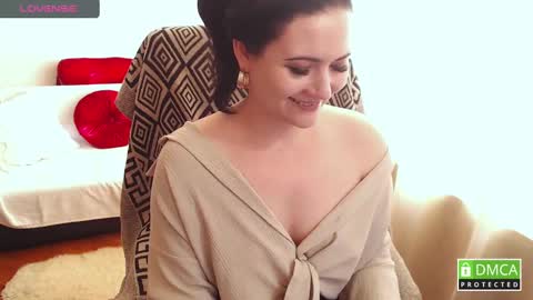 Snapshot of katelynwinehouse chatting on March 7, 2:23 pm Katelyn online show from March 7, 2:23 pm