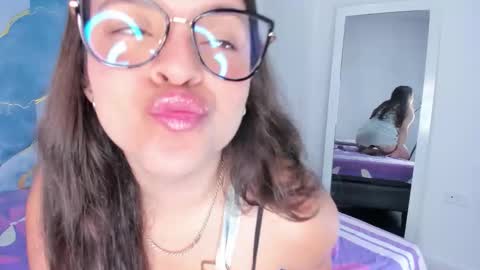 KateMoorex online show from September 19, 11:44 am