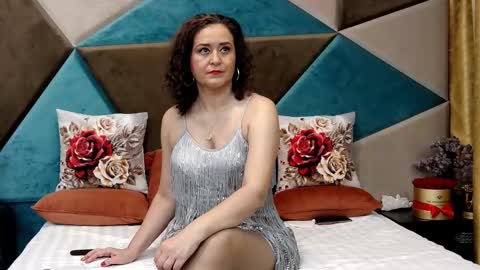 Snapshot of katequeenx chatting on December 20, 11:45 pm KateQueenston -- online show from December 20, 11:45 pm