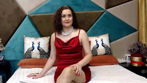 Snapshot of katequeenx chatting on February 7, 9:18 pm KateQueenston -- online show from February 7, 9:18 pm