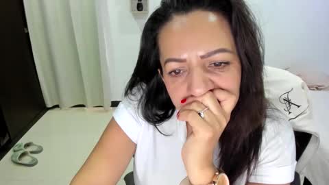 kata online show from February 9, 9:30 pm