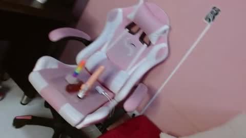 Kate online show from March 4, 3:59 pm