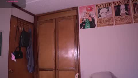 Snapshot of kathc_19 chatting on November 9, 9:57 pm Katerine online show from November 9, 9:57 pm