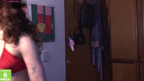 Snapshot of kathc_19 chatting on November 21, 1:59 am Katerine online show from November 21, 1:59 am