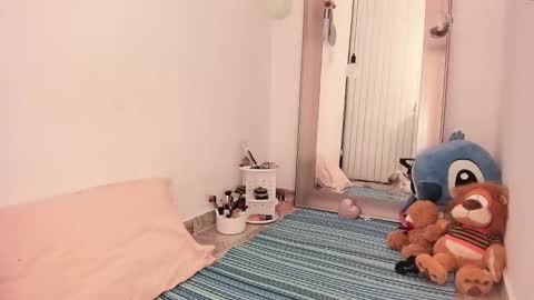 kathe online show from December 10, 1:33 pm