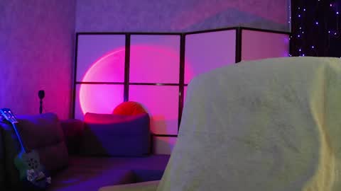 Snapshot of katherine_johnson chatting on December 20, 7:55 am katherine_johnson online show from December 20, 7:55 am