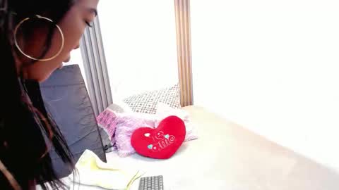 Katheryn online show from March 10, 3:33 am