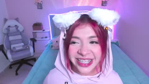 Snapshot of kathia_saenz chatting on December 19, 9:29 am Kathia online show from December 19, 9:29 am