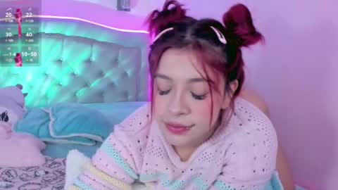 Snapshot of kathia_saenz chatting on January 8, 2:46 am Kathia online show from January 8, 2:46 am