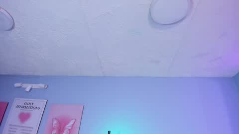 Snapshot of kathia_saenz chatting on September 12, 4:12 am Kathia online show from September 12, 4:12 am