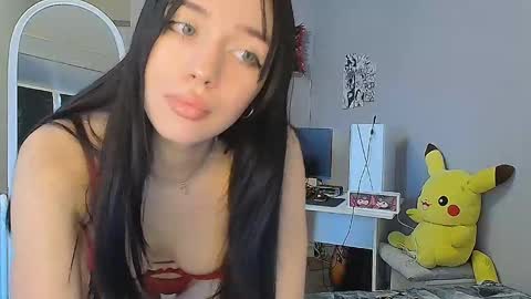 KathrineBerry online show from February 26, 6:47 am