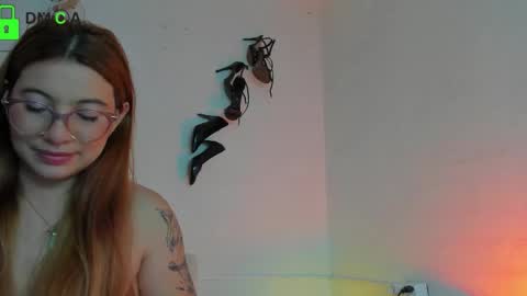 Snapshot of kathryn0 chatting on January 13, 12:43 pm Kay online show from January 13, 12:43 pm