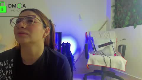 Snapshot of kathryn0 chatting on February 9, 12:31 pm Kay online show from February 9, 12:31 pm