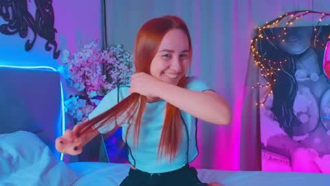 Bonie  online show from April 4, 7:11 pm