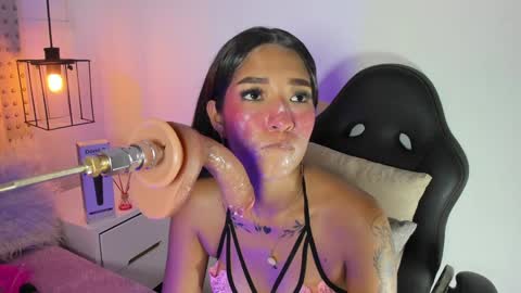 Snapshot of kathy_naughty1 chatting on January 14, 6:17 pm Khaty online show from January 14, 6:17 pm