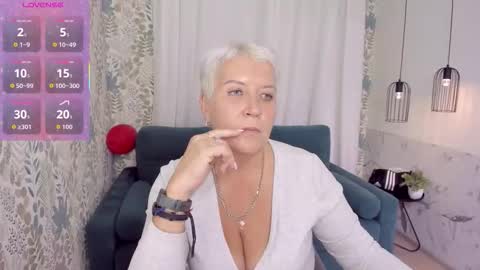 Snapshot of kathy_sunn chatting on October 8, 7:28 am Kathy online show from October 8, 7:28 am