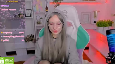 Katia  online show from February 15, 1:05 pm