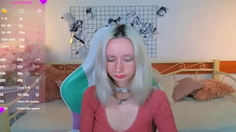 Katia  online show from April 10, 5:56 am