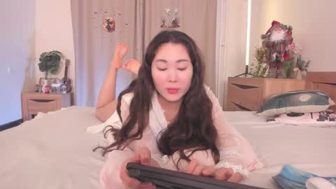 Kate online show from December 20, 10:33 am