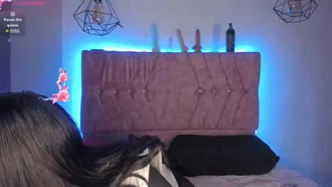 Katie online show from January 18, 11:36 am