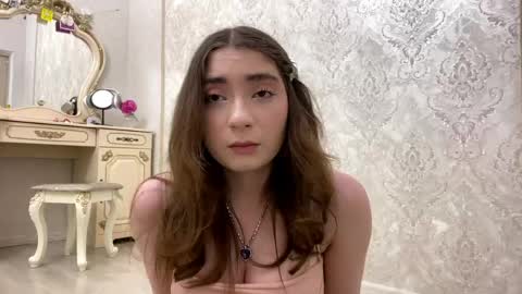 Rosie online show from June 9, 6:30 pm