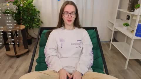 Scarlett online show from April 7, 7:42 am