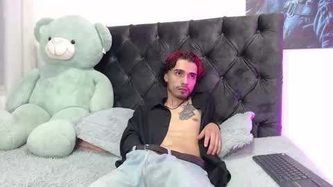 Snapshot of katrin__hancool chatting on February 24, 1:20 pm katrin__hancool online show from February 24, 1:20 pm