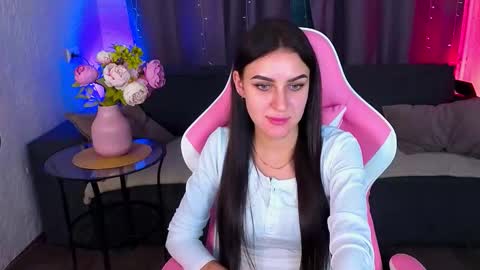 Katrin online show from November 5, 1:11 pm