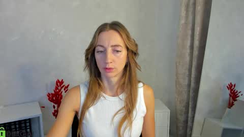 Snapshot of katrina_foks chatting on November 18, 3:34 am katrina_foks online show from November 18, 3:34 am