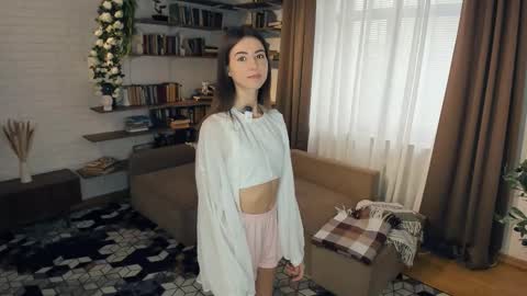 Snapshot of katrina_wens chatting on February 27, 8:03 am Kate Aurora online show from February 27, 8:03 am