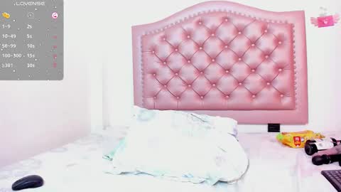 Snapshot of katryn_priietto chatting on November 26, 5:41 am katryn online show from November 26, 5:41 am