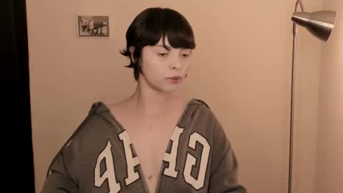 katsuro online show from February 10, 7:40 pm