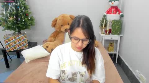 Snapshot of kattarrine_xo chatting on January 18, 12:26 pm Kate online show from January 18, 12:26 pm